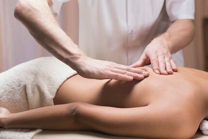 Massagem com artrose