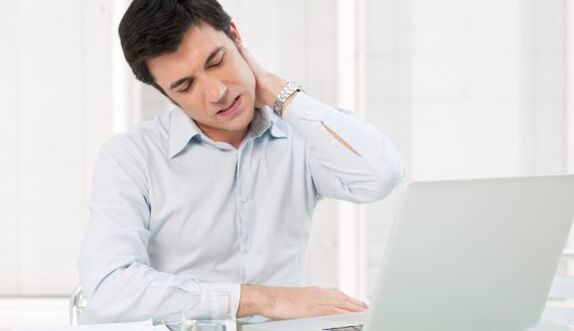 Osteocondrose cervical de trabalhar em um computador